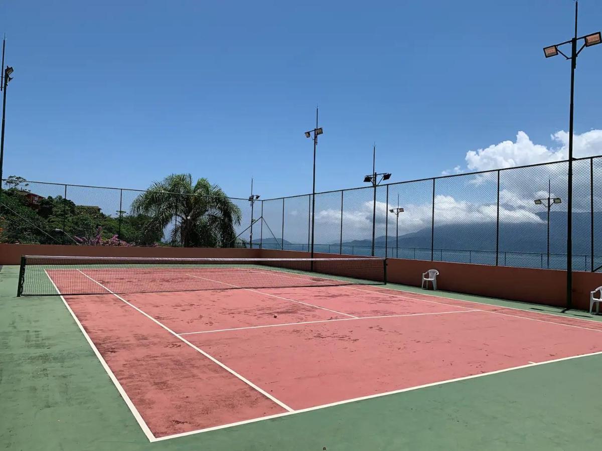 Bangalô duplex, vista para o mar, Yacamim, Praia do Curral, Ilhabela Exterior foto
