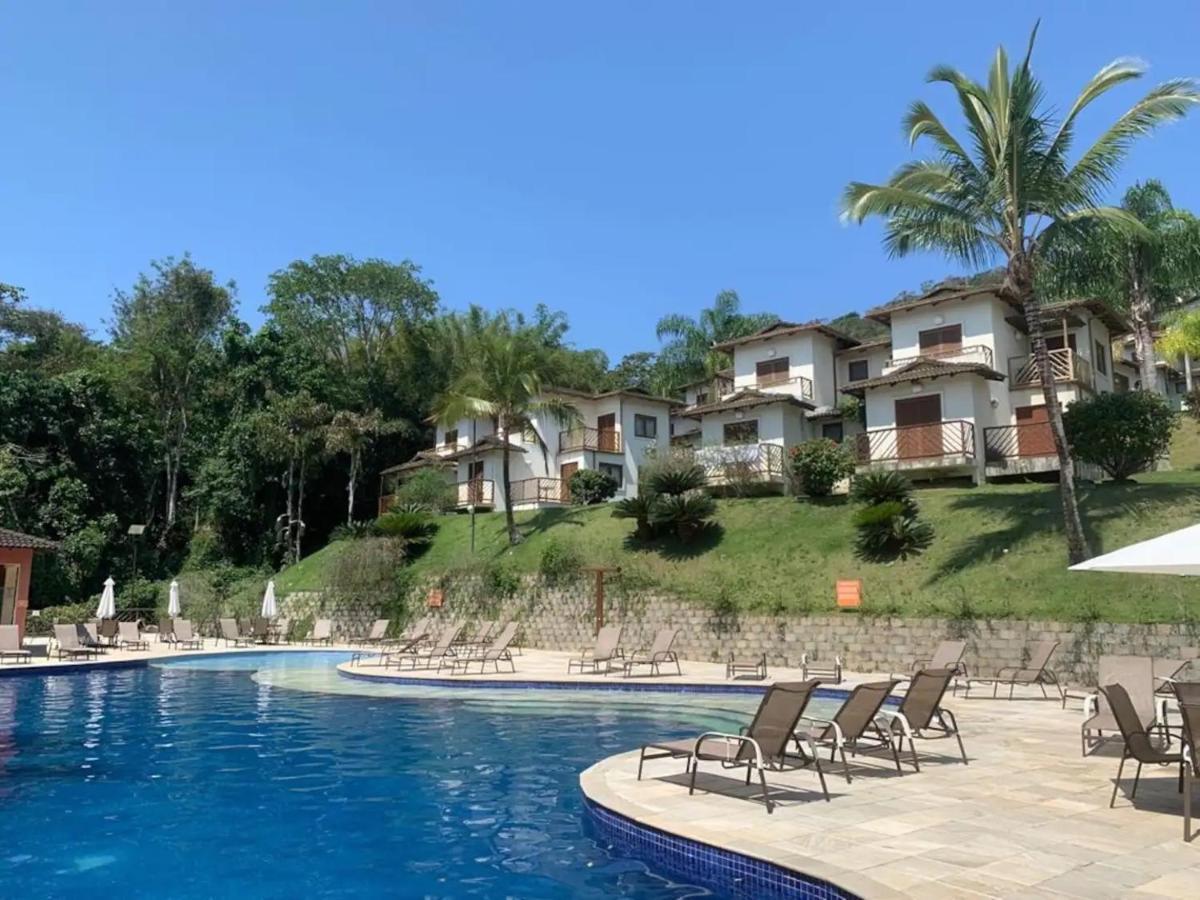 Bangalô duplex, vista para o mar, Yacamim, Praia do Curral, Ilhabela Exterior foto