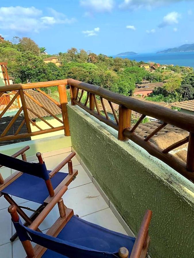 Bangalô duplex, vista para o mar, Yacamim, Praia do Curral, Ilhabela Exterior foto