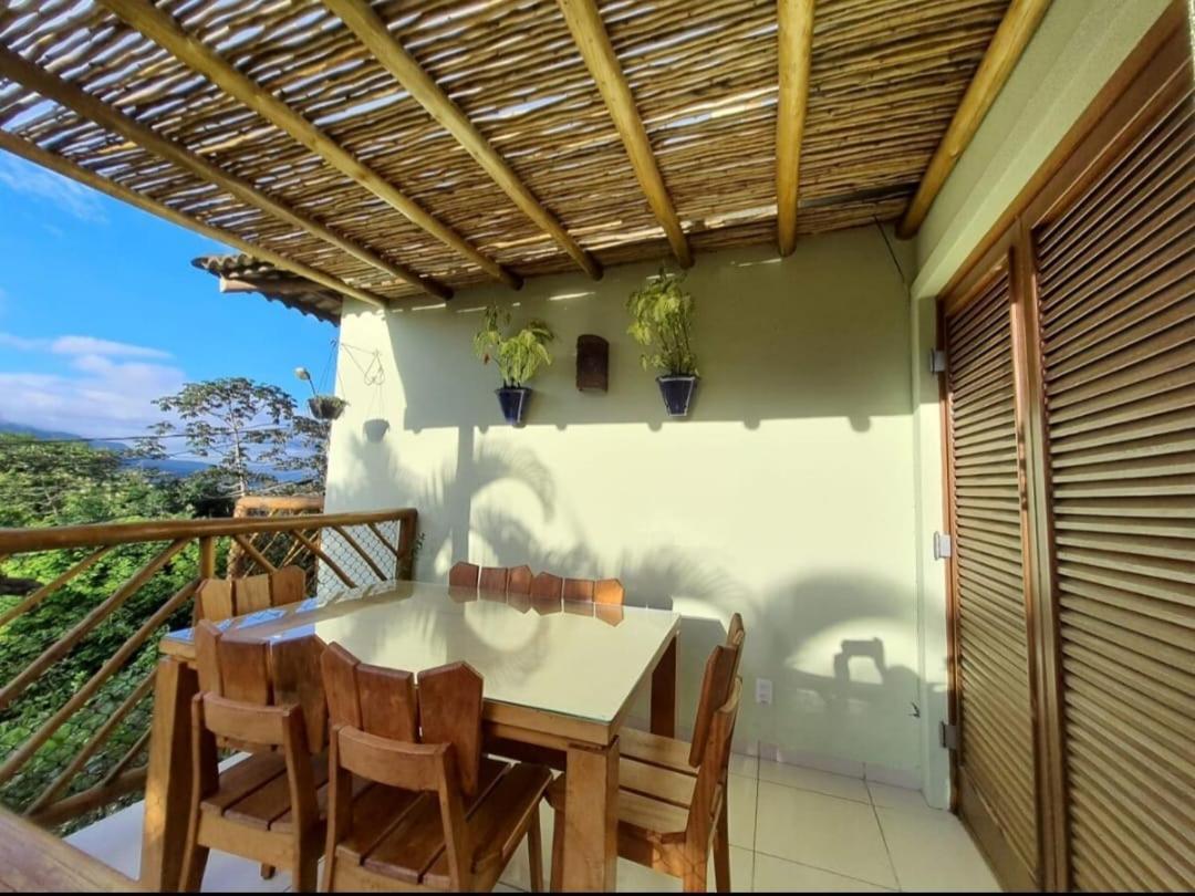 Bangalô duplex, vista para o mar, Yacamim, Praia do Curral, Ilhabela Exterior foto